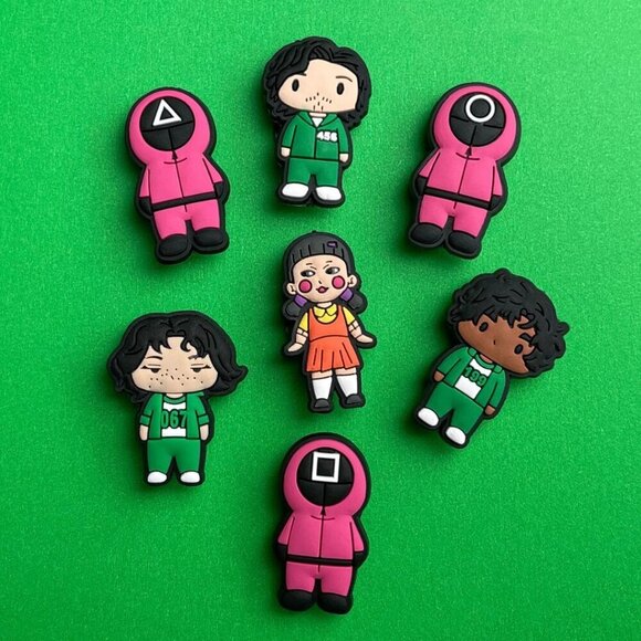 Squid Games Crocs Shoe Charms Set of 7 - jibbitz Charms - Picture 1 of 3